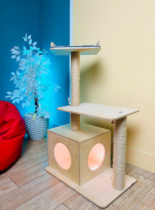 Small Cat Tree house