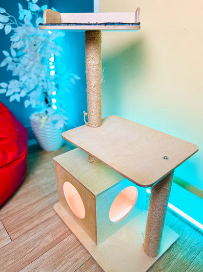 Small Cat Tree house