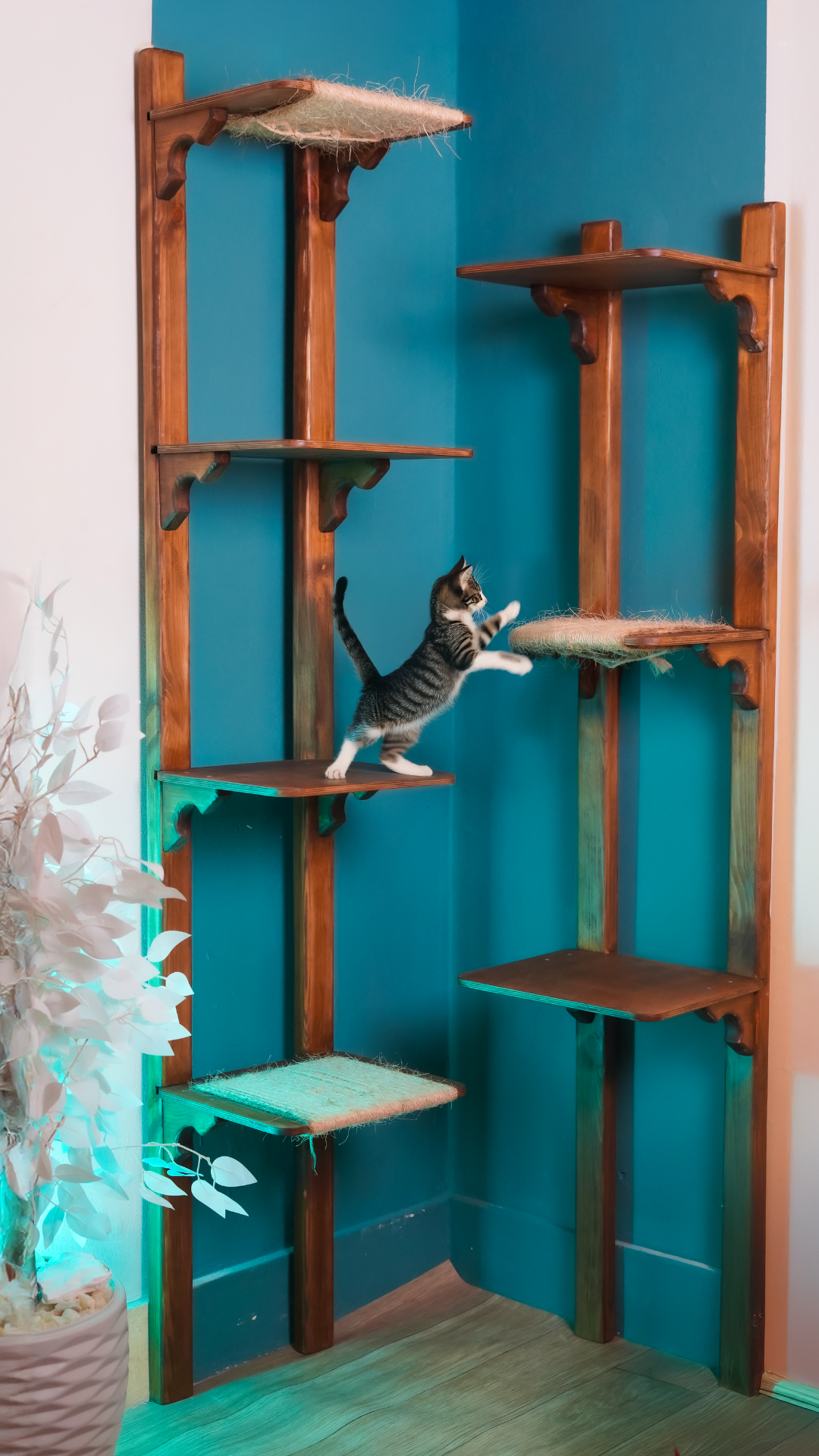 Space-Saving Cat Climbing Shelves, Wooden Cat Wall Shelves with Sisal Robe, Wall-Mounted Wooden Cat Climbing Shelves with Scratching Robe